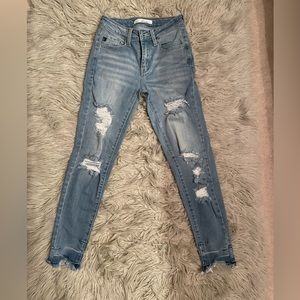 KanCan light wash distressed jeans